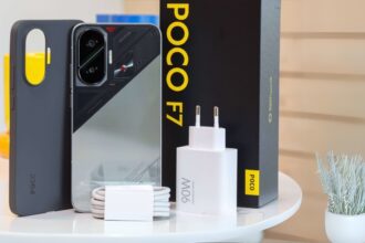 POCO F7 box with charger and cable
