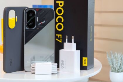 POCO F7 box with charger and cable